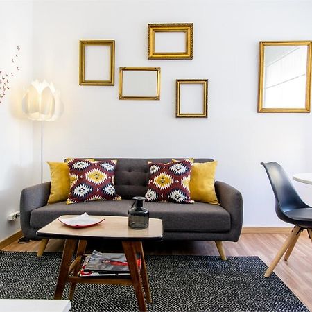 Sunny Apartment In A Typical Lisbon Neighborhood Екстер'єр фото